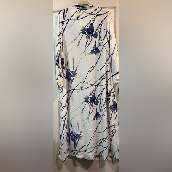 Vtg Natori Classics for Saks Caftan Full Zip Gown Robe Iris Floral Sz XS - Picture 2 of 16